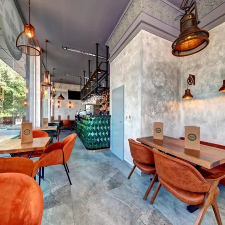 Хотел авеню