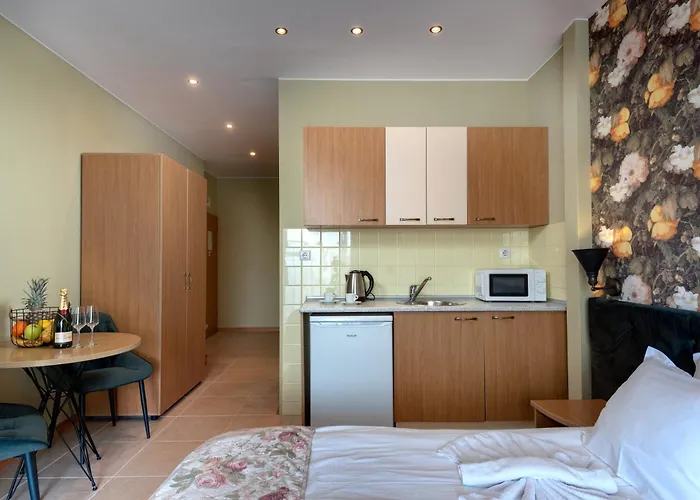 Szálloda Avenue Napospart