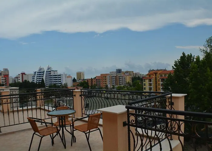 Szálloda Avenue Napospart