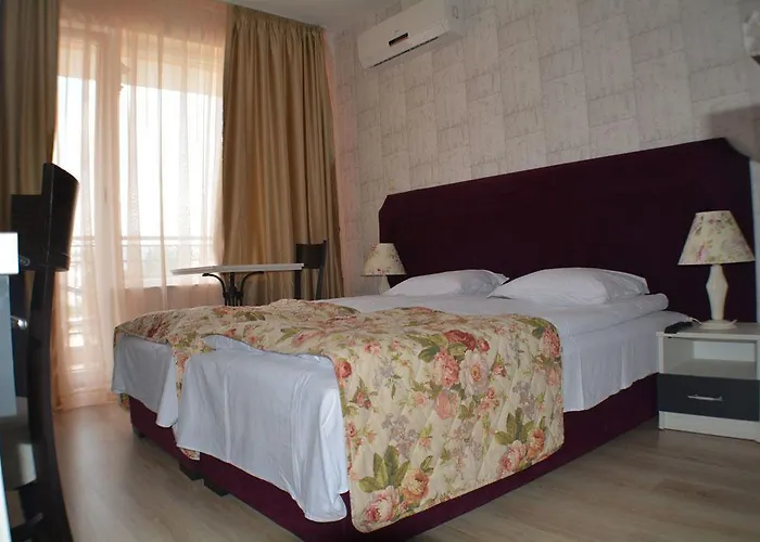 ホテル Avenue サニービーチ