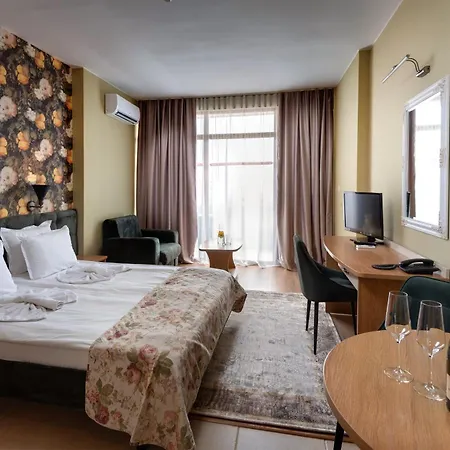 Avenue סאני ביץ'