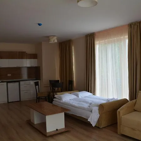 Avenue סאני ביץ'