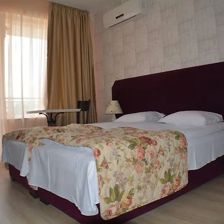 מלון Avenue סאני ביץ'