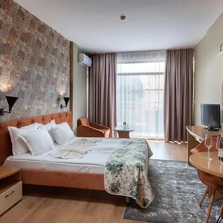 Hotell Avenue 2*