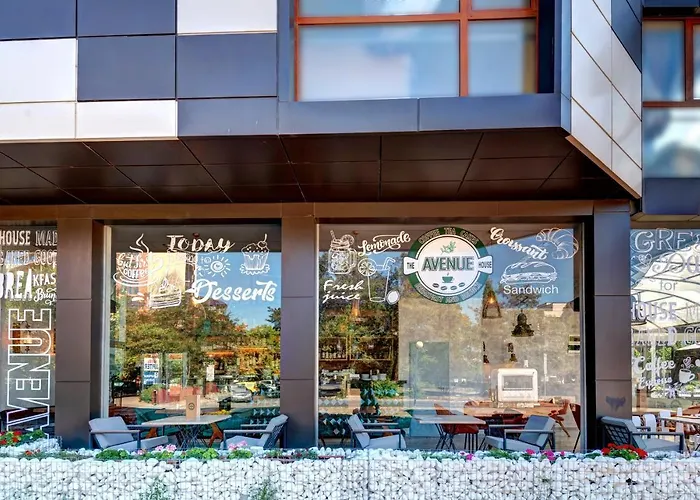 Avenue Готель 2*