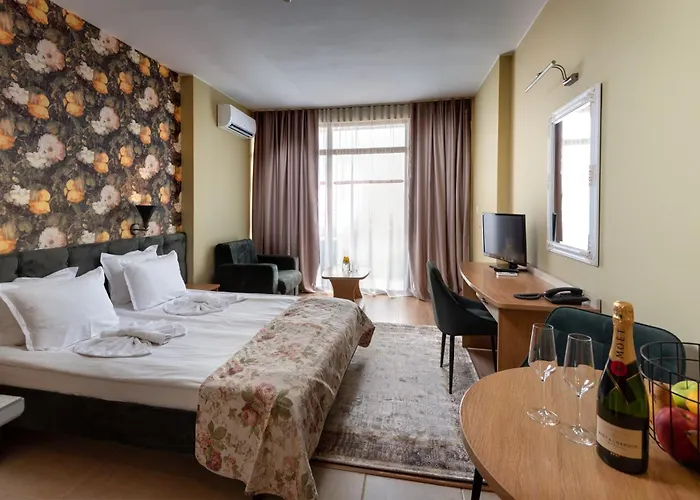 Avenue Сонячний Берег