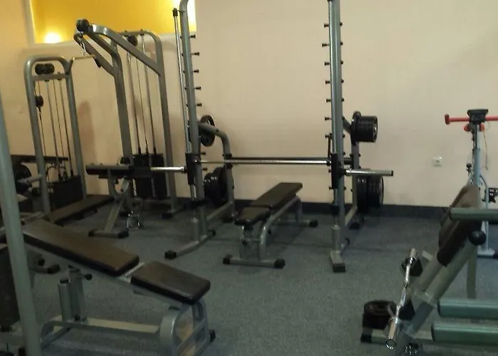 Готель Avenue 2*